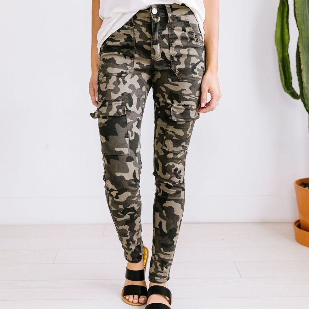 Camo Cargo Jeans
